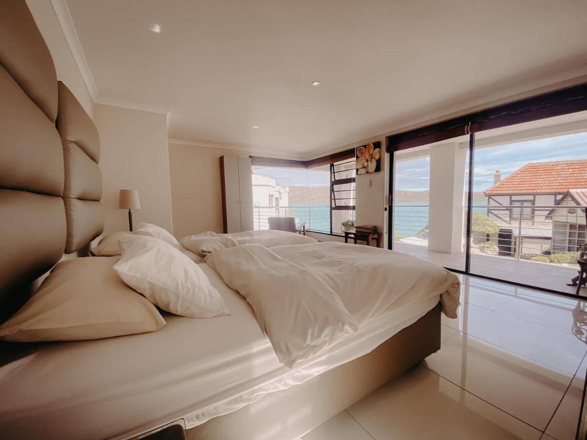 Sunset Apartment *